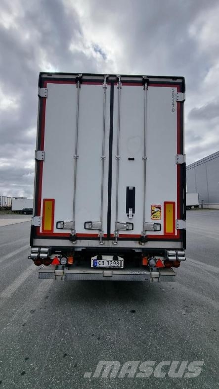 Schmitz Cargobull Trailer Reefer Flower Width & Dual Temp & Double S Hűtős félpótkocsik
