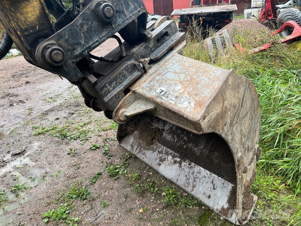 New Holland E 135 B SR Crawler excavators