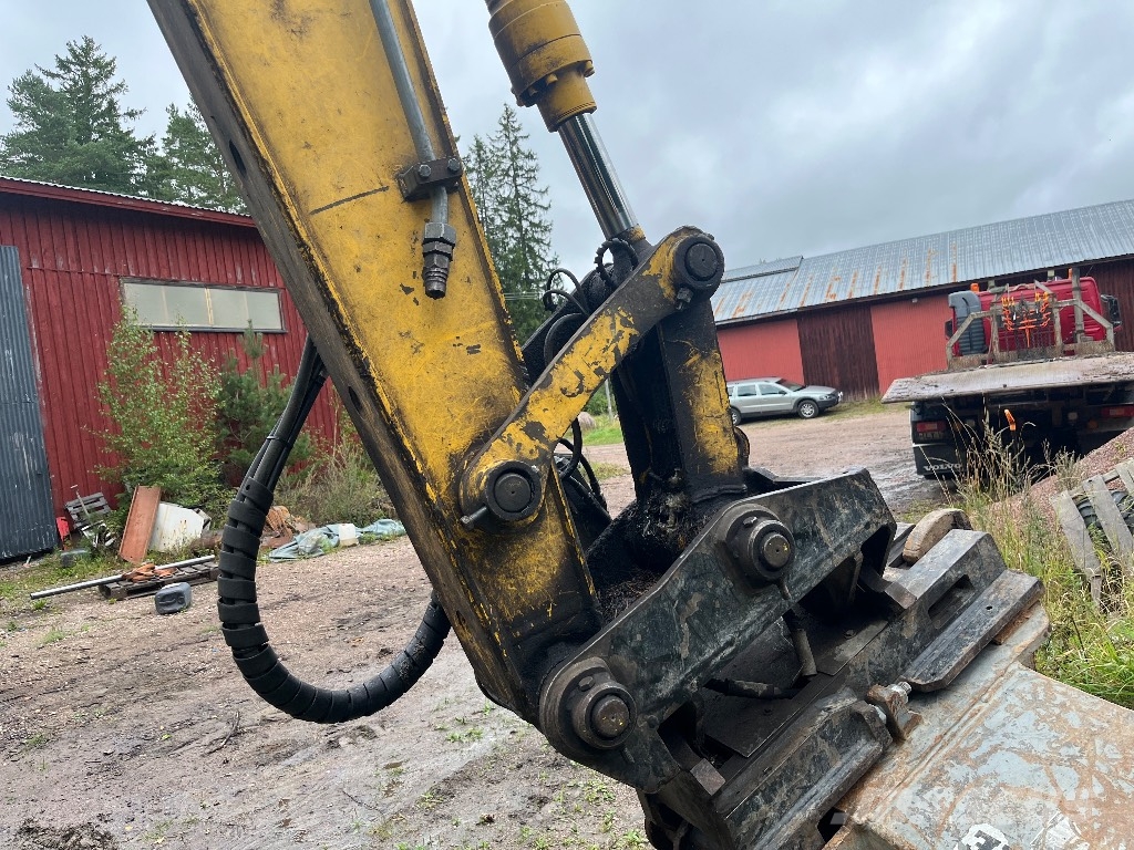 New Holland E 135 B SR Crawler excavators