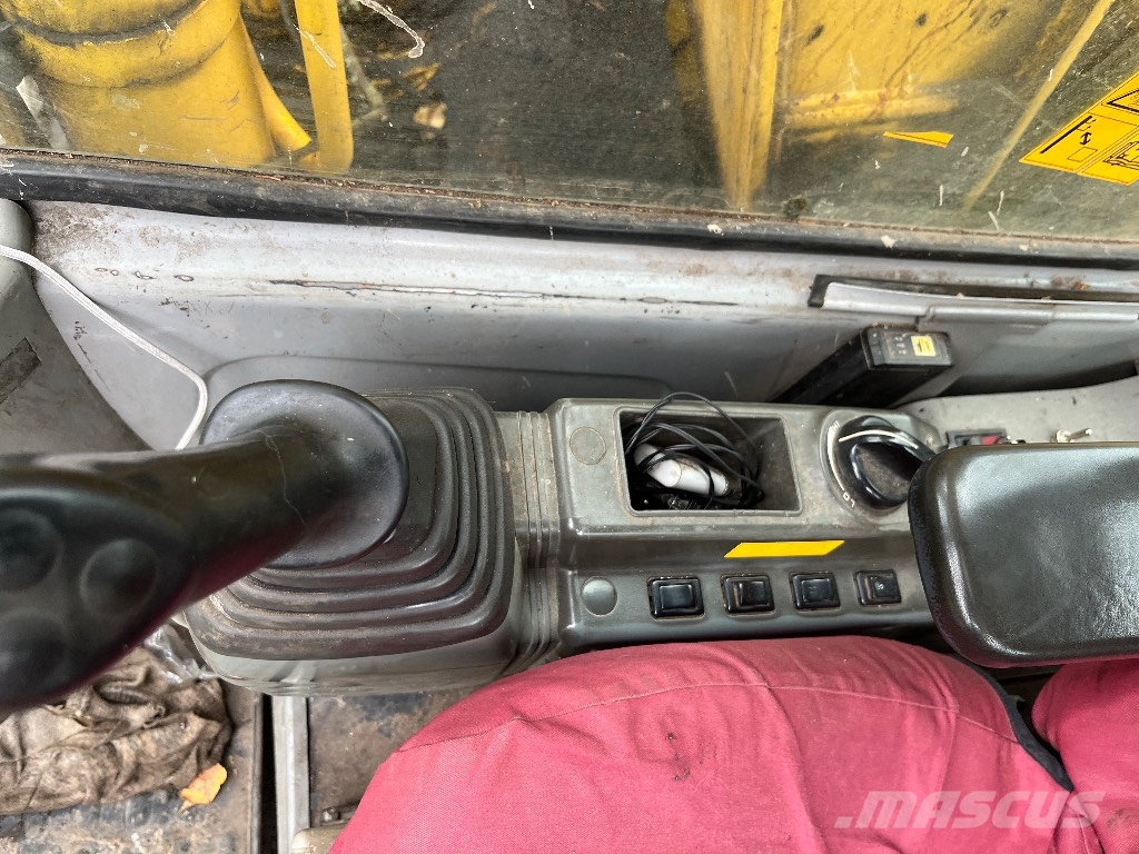 New Holland E 135 B SR Crawler excavators