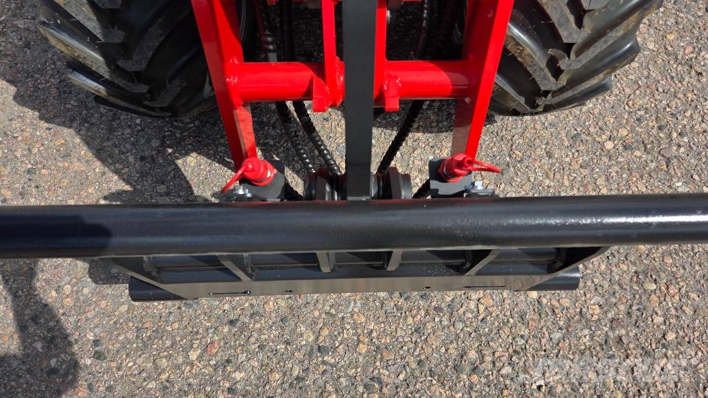 Flexitrac 1126 LRF Daugiafunkciniai pakrovėjai
