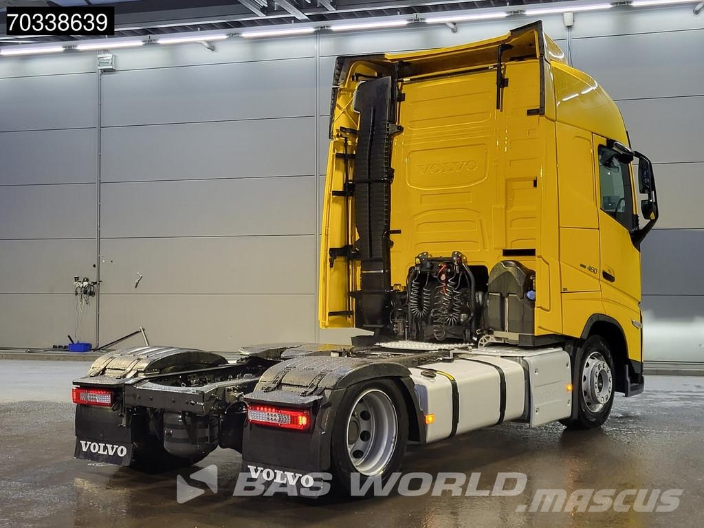 Volvo FH 460 4X2 Globe Mega 2x Tanks I-ParkCool Navi ACC Tractor Units