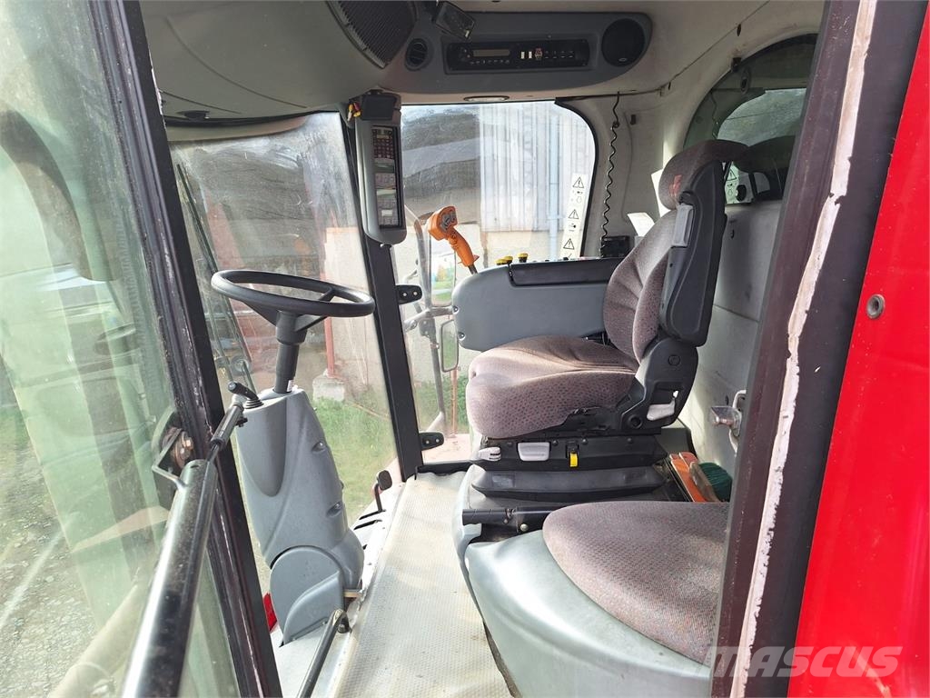 Massey Ferguson 7260 BETA + ŽACÍ LIŠTA + PRAVÝ ŘEPKOVÝ DĚLIČ Statyba - Kita