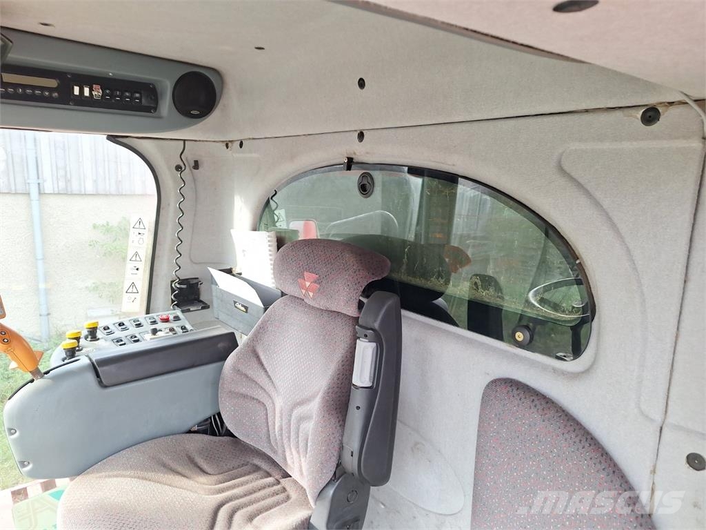 Massey Ferguson 7260 BETA + ŽACÍ LIŠTA + PRAVÝ ŘEPKOVÝ DĚLIČ Statyba - Kita