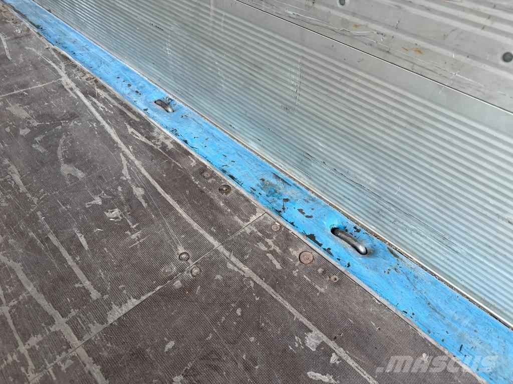 Schmitz Cargobull N/A Schuifzeil met Borden / SAF-Axle / Huckepack / Semi-remorca speciala