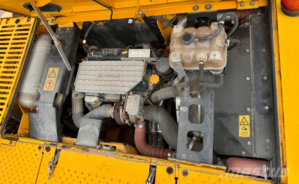 JCB 220 XL 4F 大型油圧ショベル12t以上（パワーショベル・ユンボ）