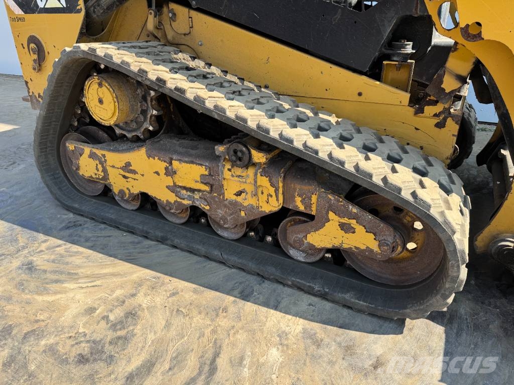CAT 259D - Two-Speed Compact Track Loader 滑移装载机