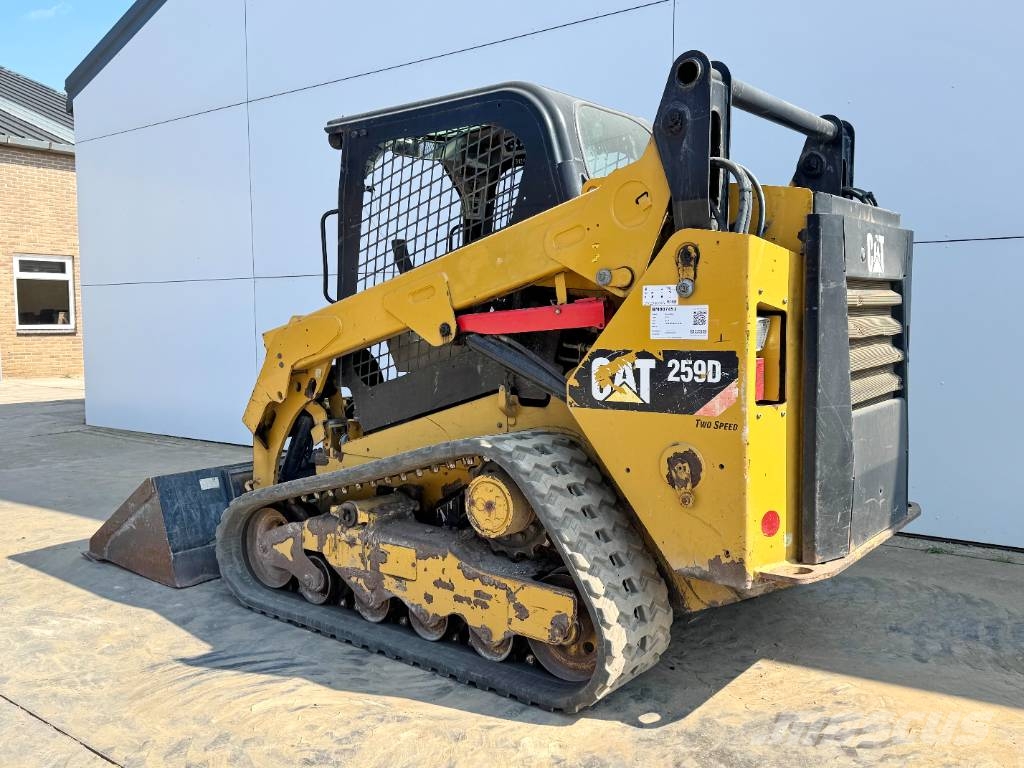 CAT 259D - Two-Speed Compact Track Loader 滑移装载机