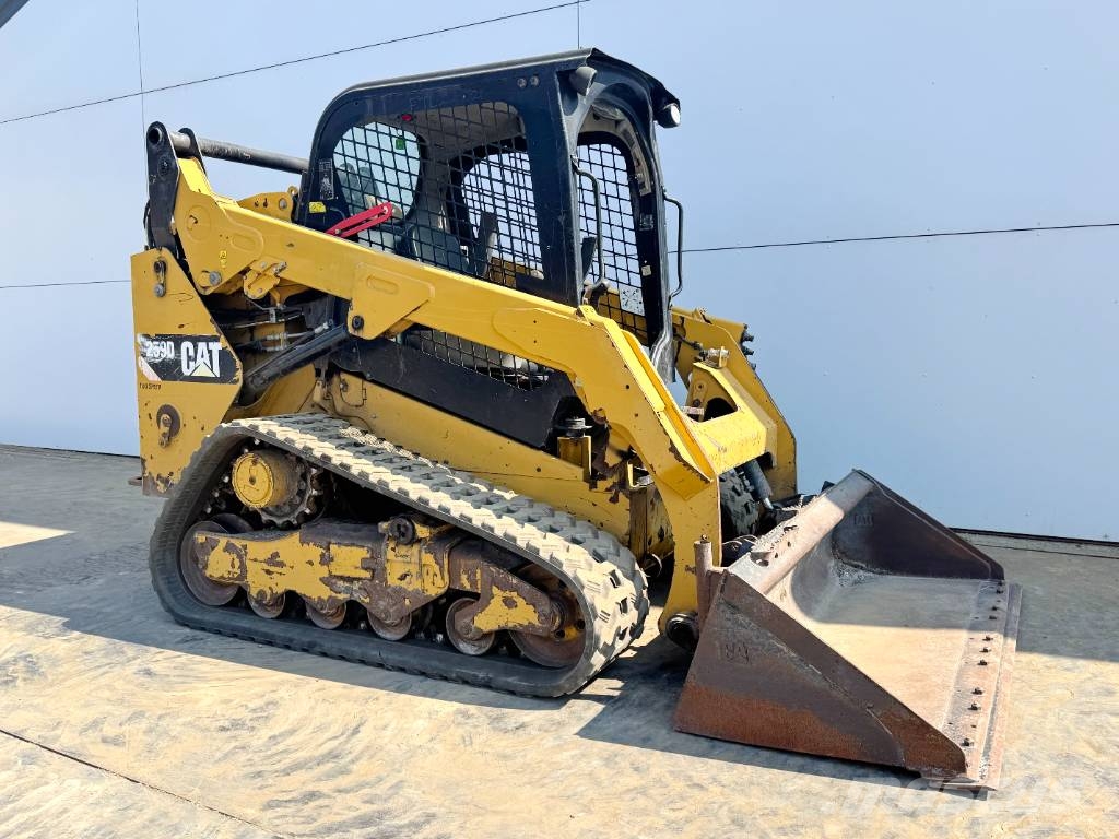 CAT 259D - Two-Speed Compact Track Loader 滑移装载机