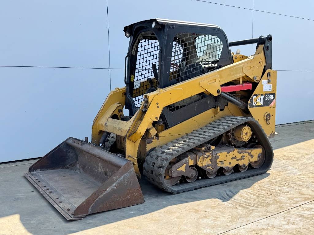 CAT 259D - Two-Speed Compact Track Loader 滑移装载机