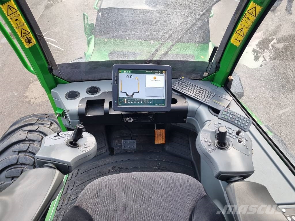 John Deere 1210 E IT 4 Autocargadoras