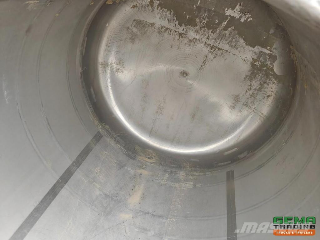 LAG O-3-40 CL 3-Axle SAF - Insulated Tank 24,000L - Dr Tanker semi-trailers