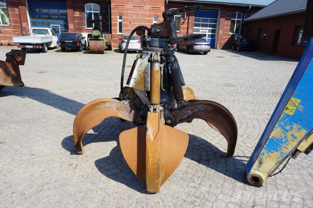 Fuchs MHL 350 Koparki przeładunkowe