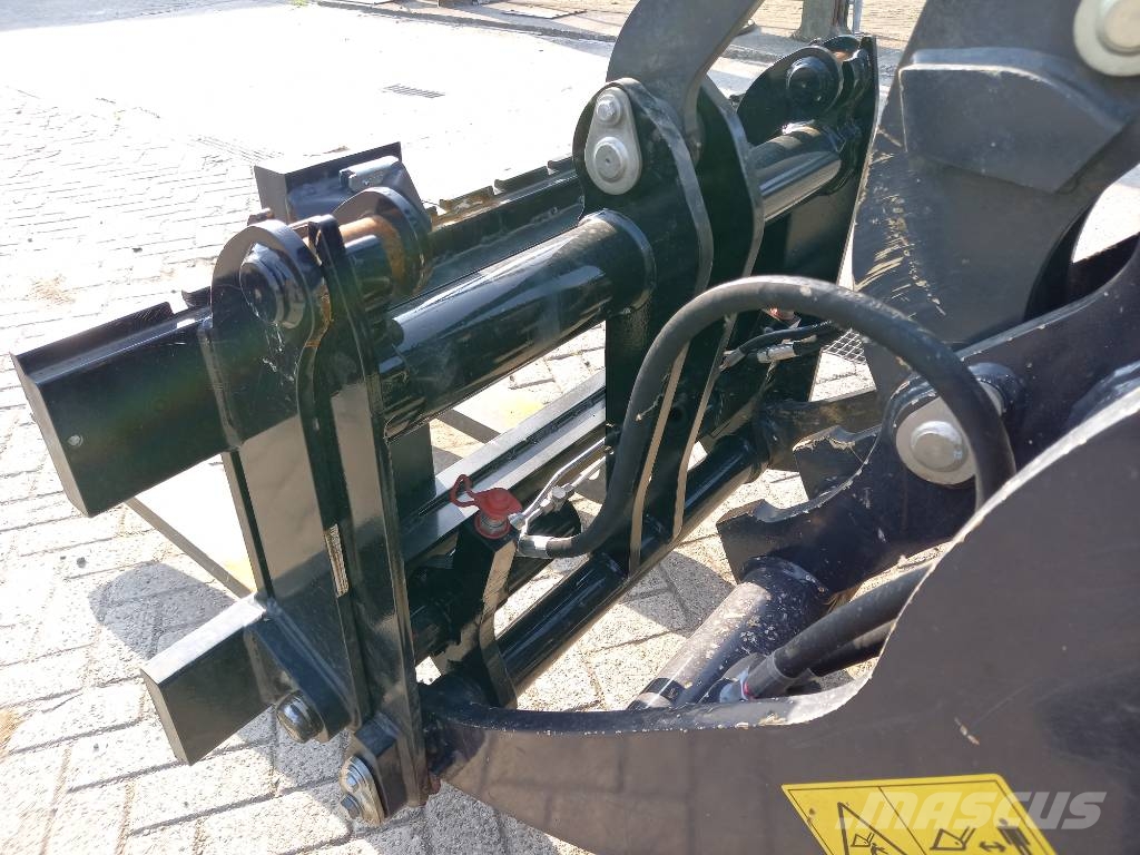 Schaeff TL100 轮式装载机