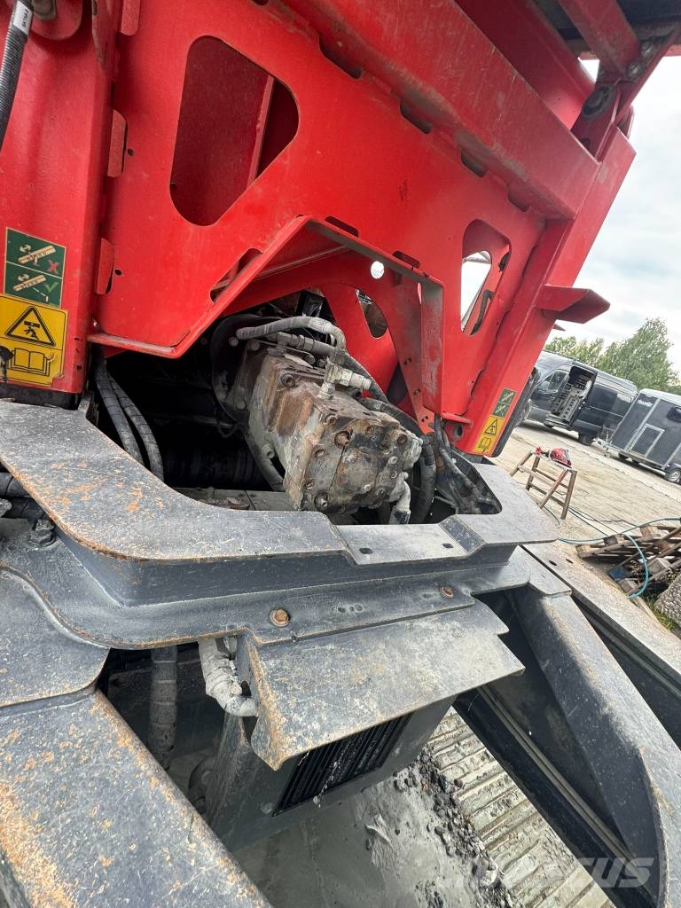 Terex Finlay C1540P prescreen الكسارات المتنقلة