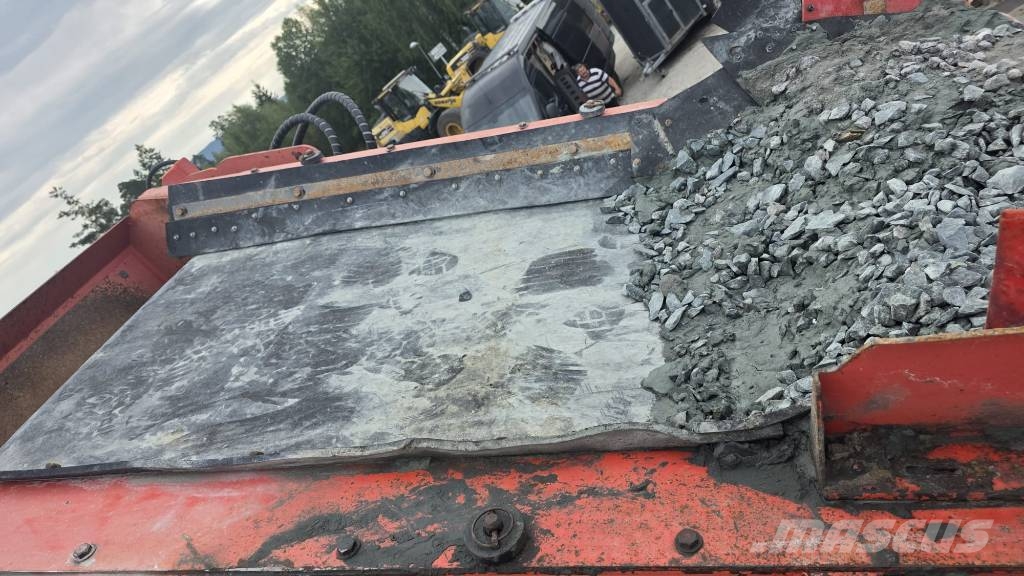 Terex Finlay C1540P prescreen الكسارات المتنقلة