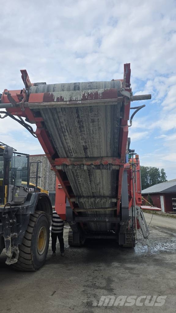 Terex Finlay C1540P prescreen الكسارات المتنقلة