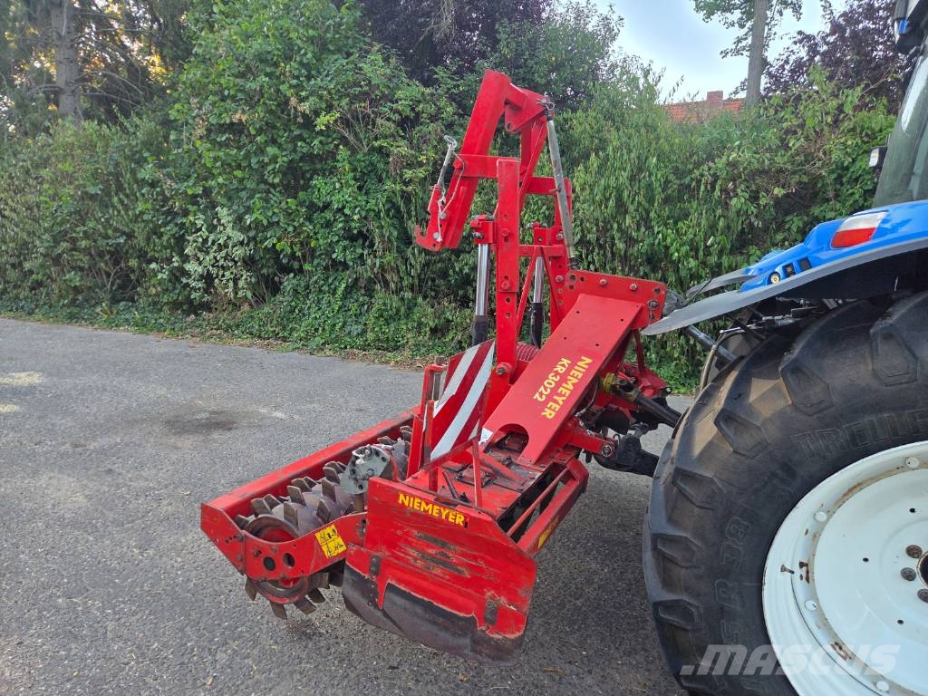 Niemeyer KR 3022 Rotorkopeggen / rototillers