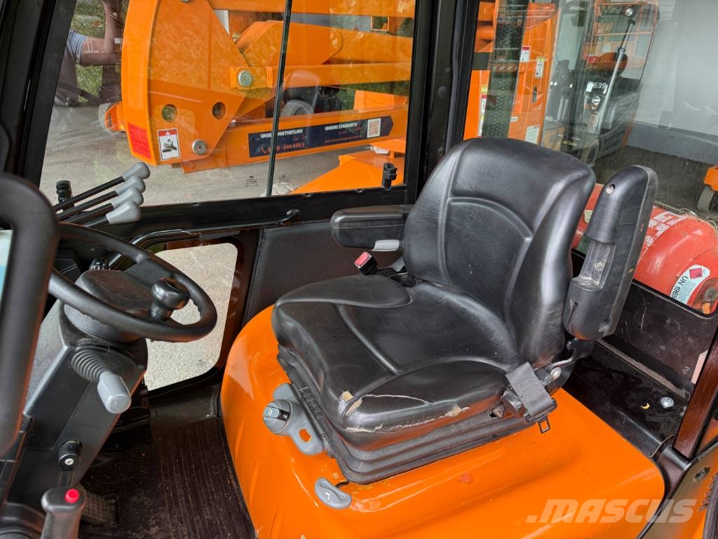 Genie GS 3246 رافعات مقصية الشكل