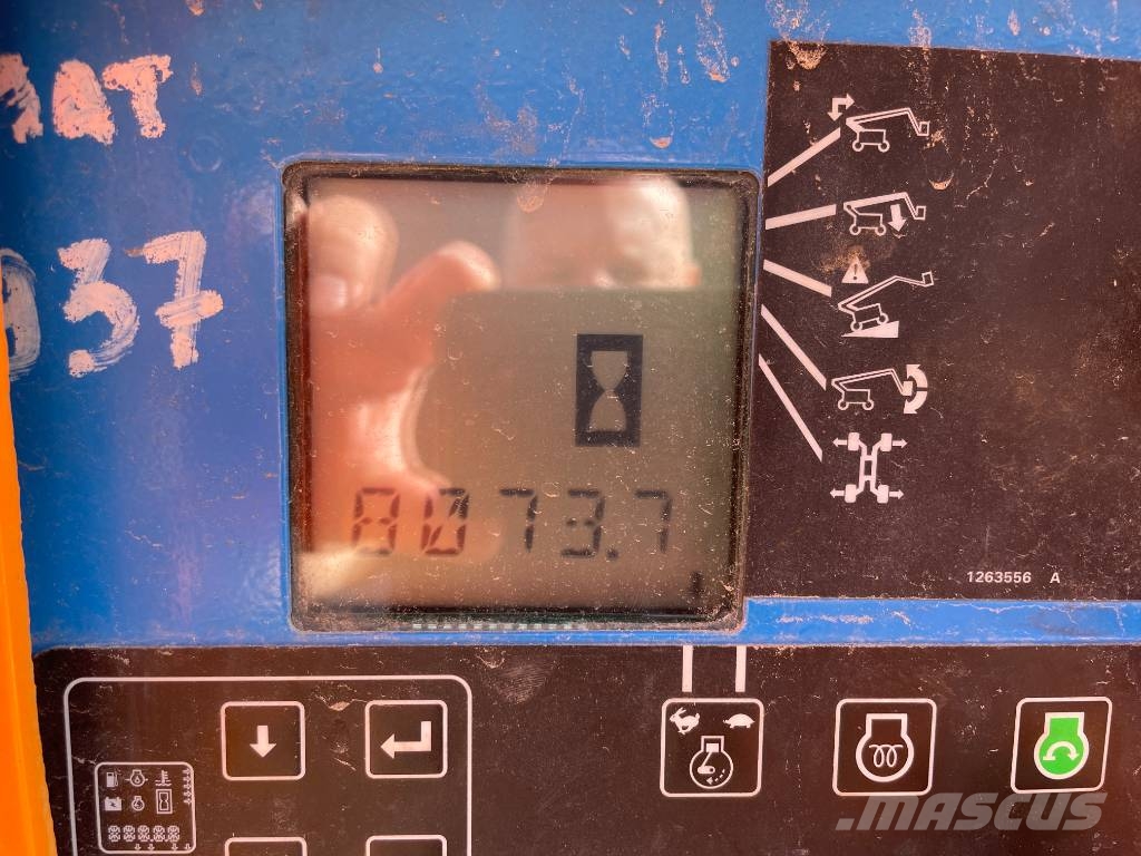 Genie GS 3246 رافعات مقصية الشكل
