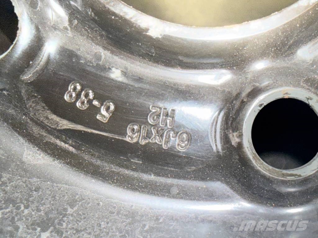 Genie GS 3246 رافعات مقصية الشكل
