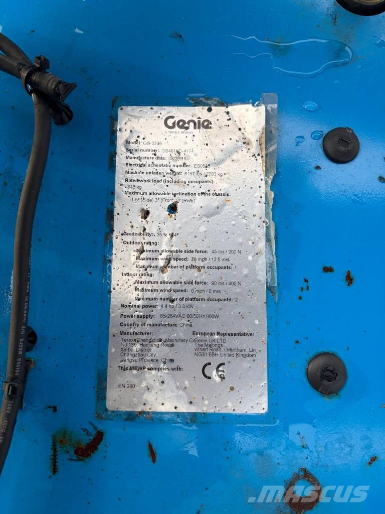 Genie GS 3246 رافعات مقصية الشكل