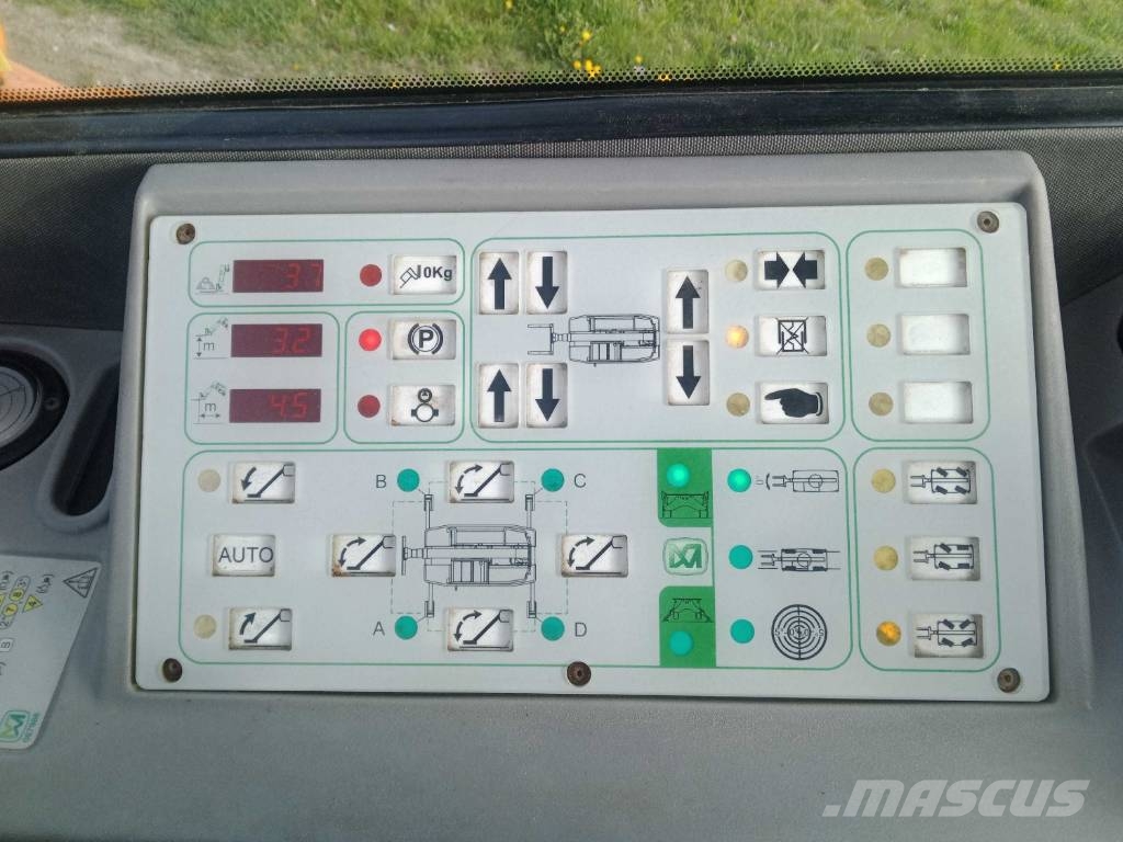 Genie GS 3246 رافعات مقصية الشكل