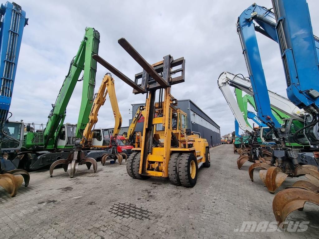 Svetruck 25-120 42 Montacargas para contenedores
