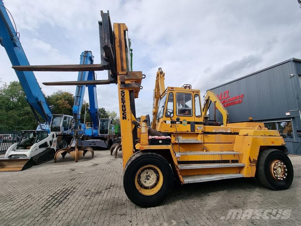 Svetruck 25-120 42 Montacargas para contenedores