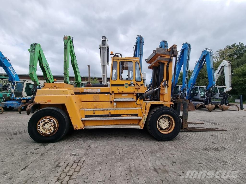 Svetruck 25-120 42 Montacargas para contenedores