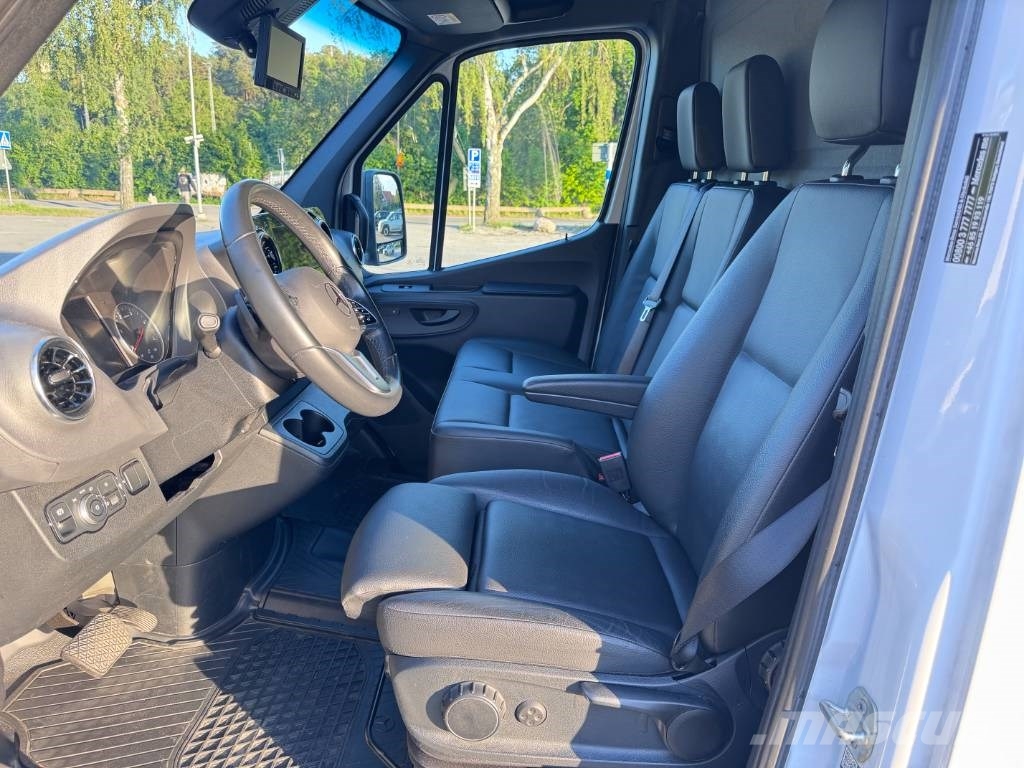 Mercedes-Benz Sprinter 317 CDI Bakwagens met gesloten opbouw