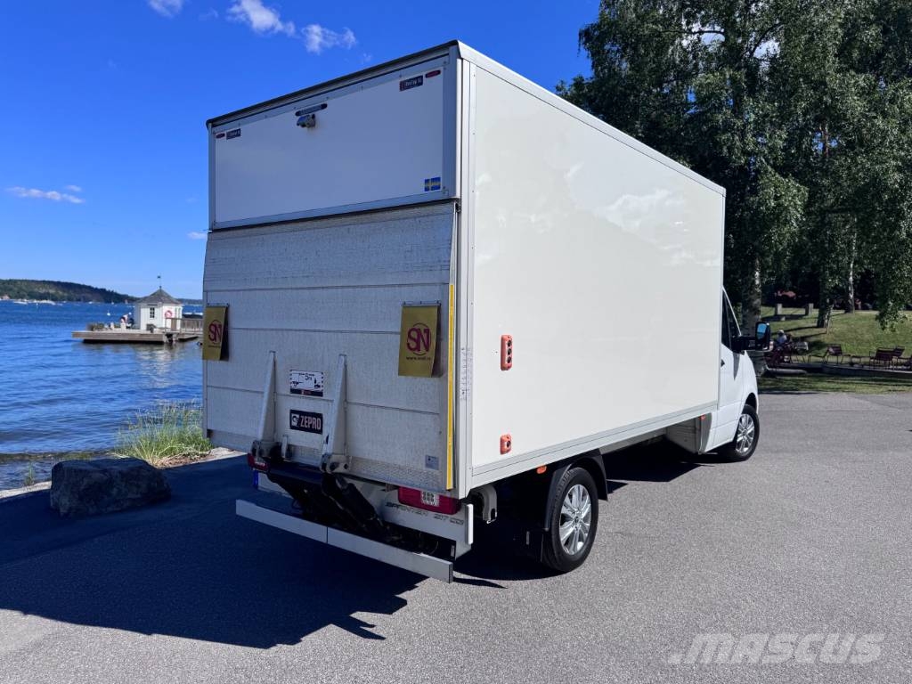 Mercedes-Benz Sprinter 317 CDI Bakwagens met gesloten opbouw