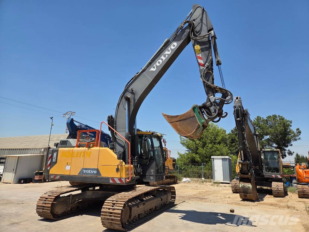 Volvo EC220EL Гусеничные экскаваторы