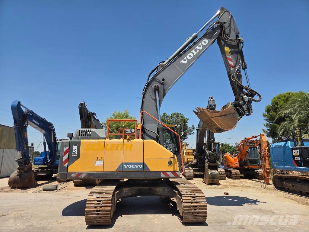 Volvo EC220EL Гусеничные экскаваторы