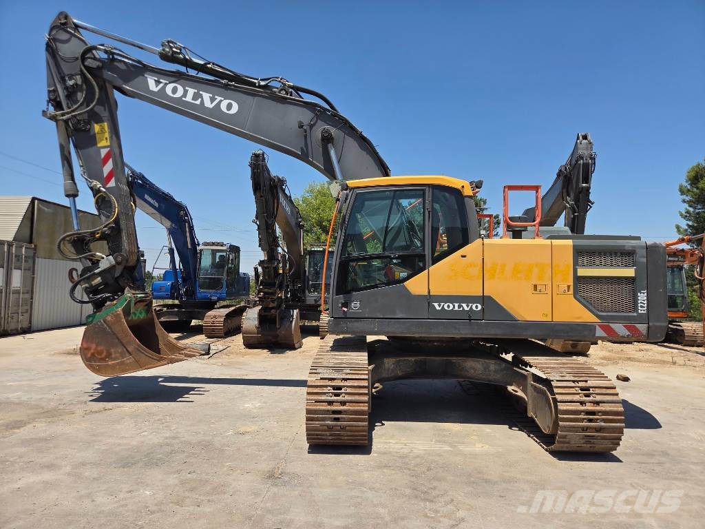 Volvo EC220EL Гусеничные экскаваторы