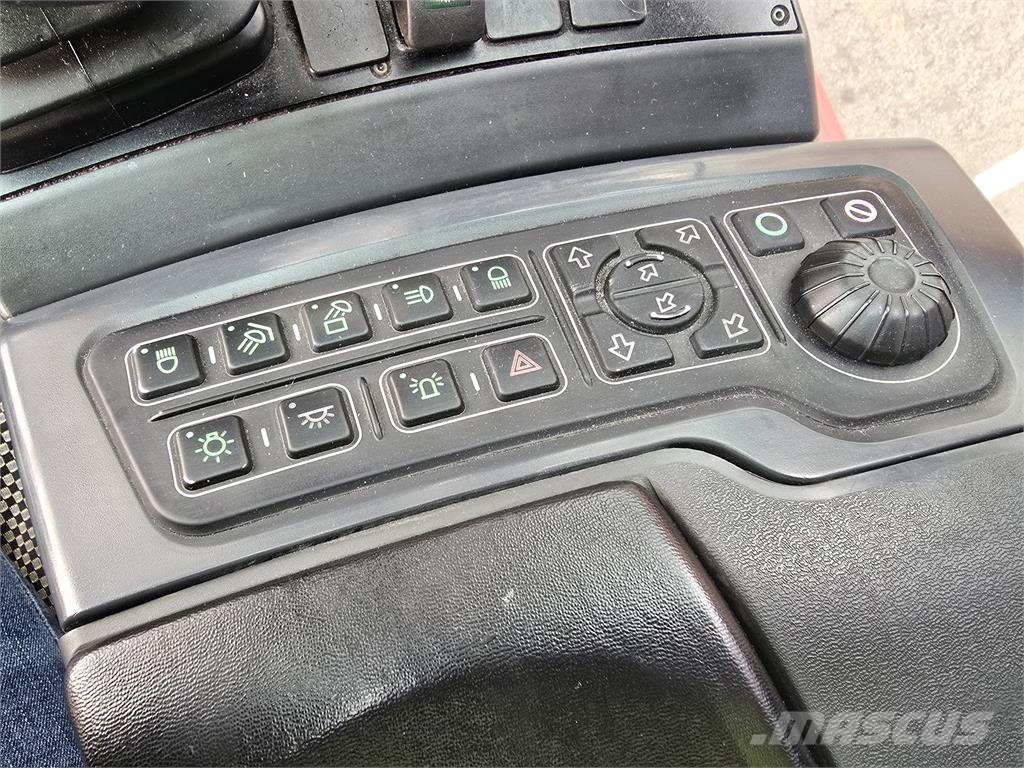 Kalmar DCG100-45ED7 コンテナハンドラー