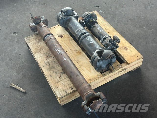 Astra ADT 30 C USED PARTS PALET محور العجلة