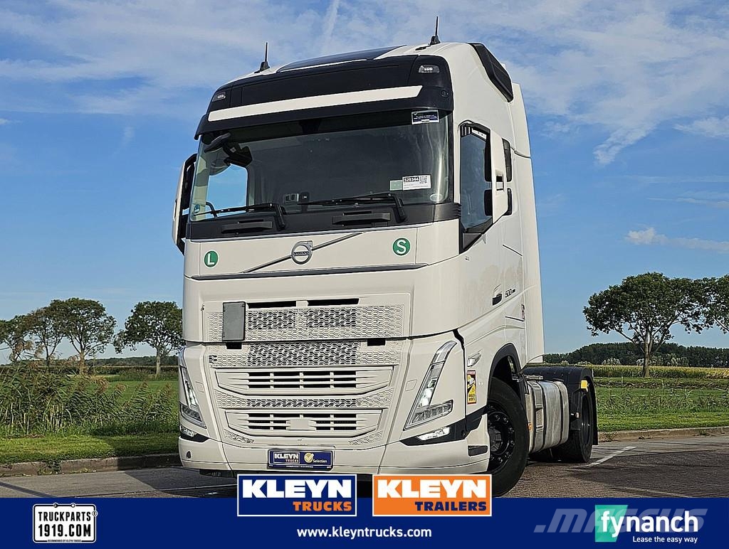 Volvo FH 500 XL I-SHIFT LED Low-Mileage Navi Tractor Units