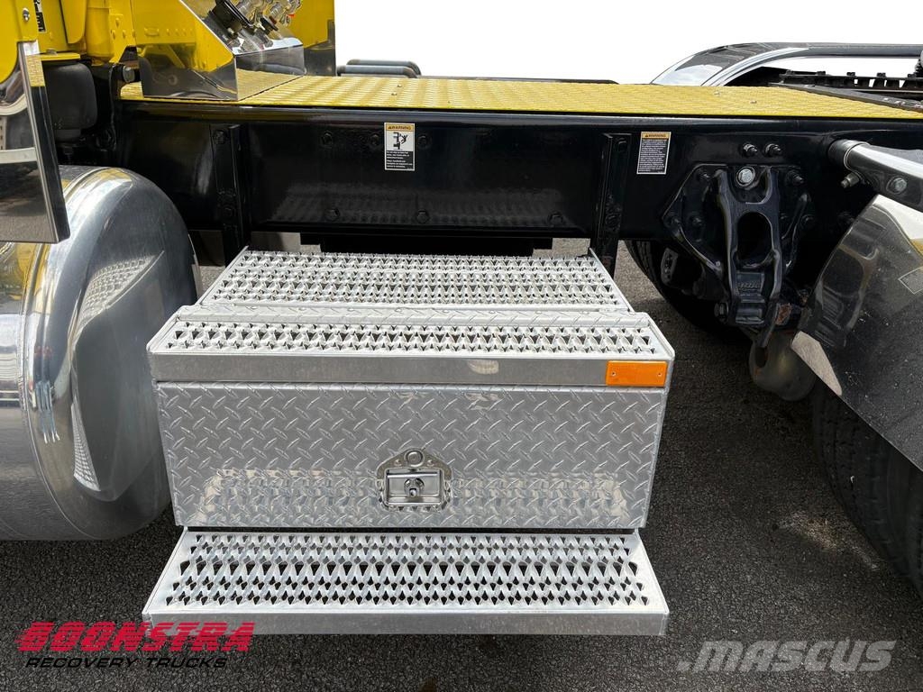 Peterbilt 389 6X4 Cummins 570 PK Manual Alcoa Schuifschotel Trekkers