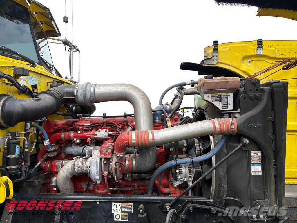Peterbilt 389 6X4 Cummins 570 PK Manual Alcoa Schuifschotel Trekkers