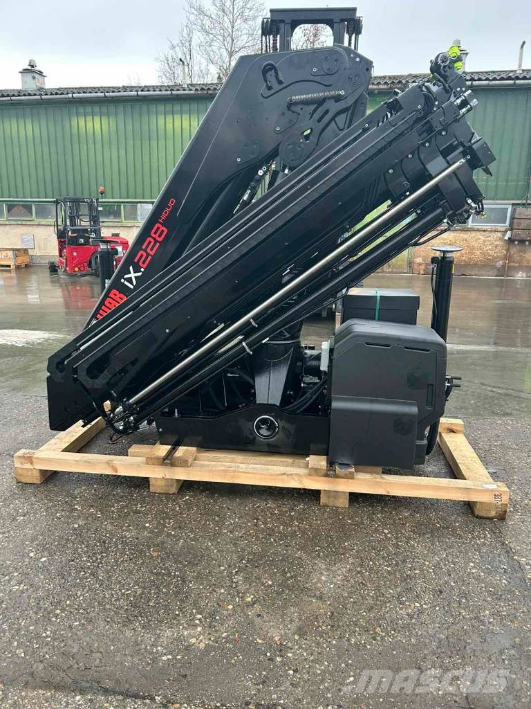 Hiab iX. 228 HiDuo E-4 Loader cranes
