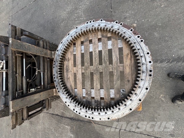 CAT 325 C Slewing Ring Коробка передач