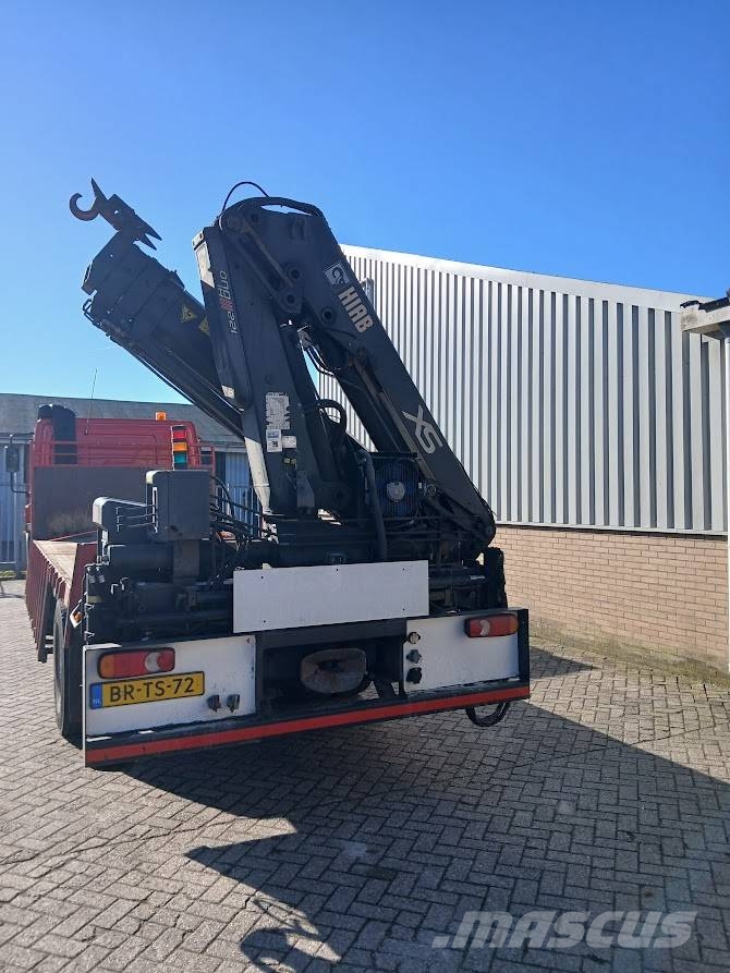 DAF AE65CC Hiab 122E-3 Platformas/kravas mašīnas ar vinču