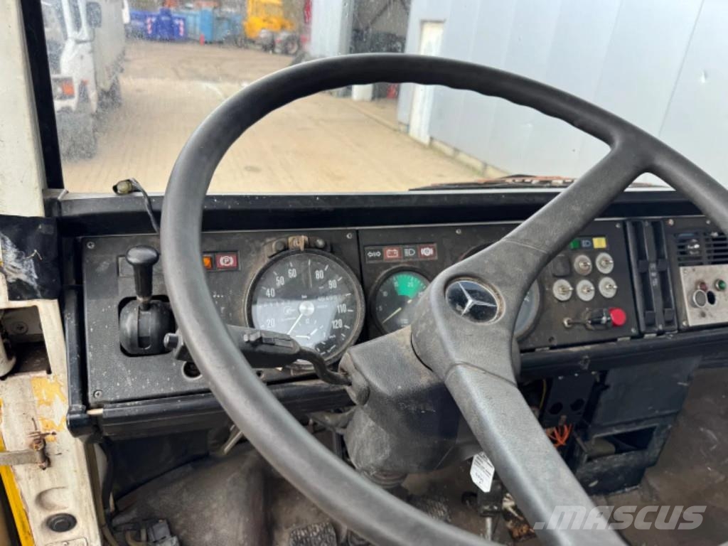 Mercedes-Benz LP **809-FRENCH TRUCK** Camiones portacoches