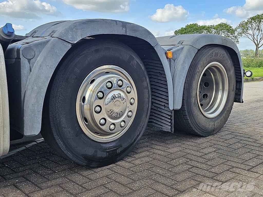 MAN 26.500 TGX 6x2/2 BLS Влекачи