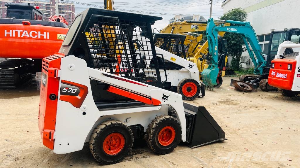 Bobcat S 70 Lietoti riteņu kompaktiekrāvēji