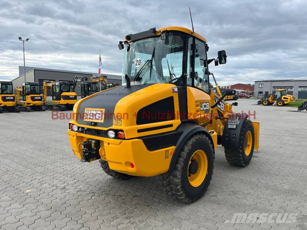 JCB Teleskop-Radlader TM220 20km/h NEU Telescopic handlers