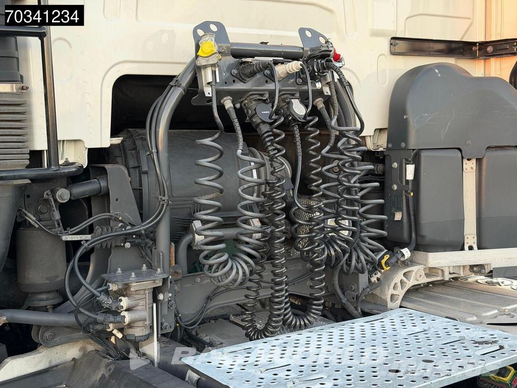Volvo FH 460 4X2 XL Mega 2x Tanks I-ParkCool Sattelzugmaschinen
