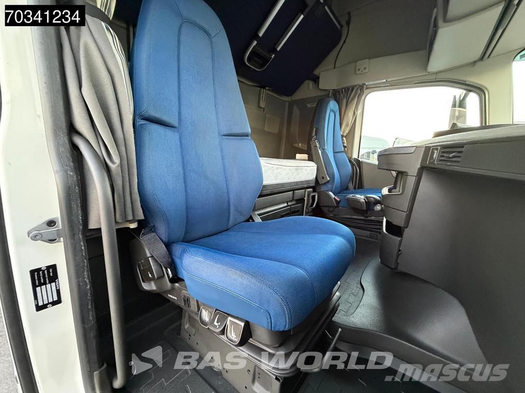Volvo FH 460 4X2 XL Mega 2x Tanks I-ParkCool Sattelzugmaschinen