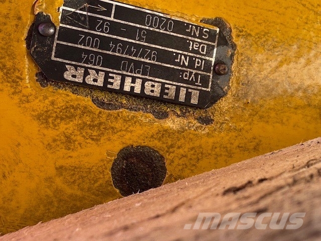 Liebherr A 900 ZW HYDRAULIC PUMP LPVD 064 Hüdraulika